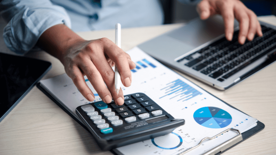 Relatório Focus aponta inflação de 5% e crescimento de 1,93% para o Brasil em 2026